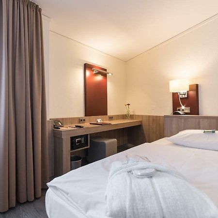 Hotel Gustav-Stresemann-Institut بون المظهر الخارجي الصورة