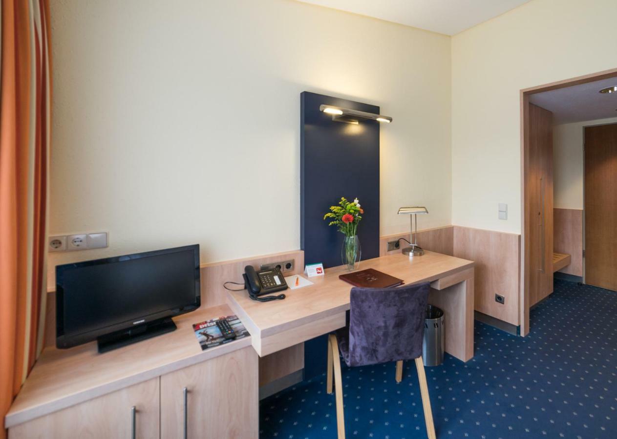 Hotel Gustav-Stresemann-Institut بون المظهر الخارجي الصورة